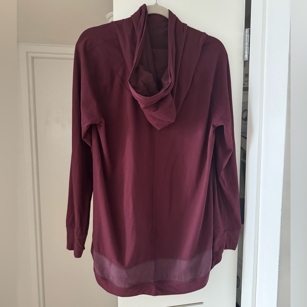 Lululemon Hooded Long Sleeve Shirt